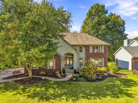 1814 Grey Birch Road Fort Wayne IN 46814