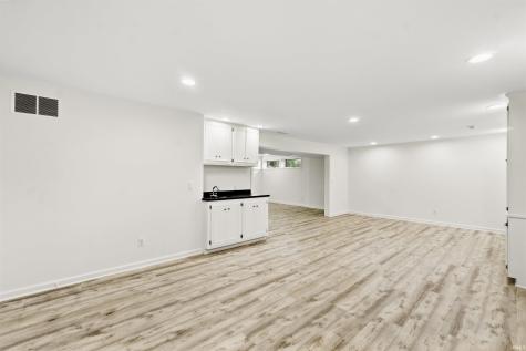 1814 Grey Birch Road Fort Wayne IN 46814
