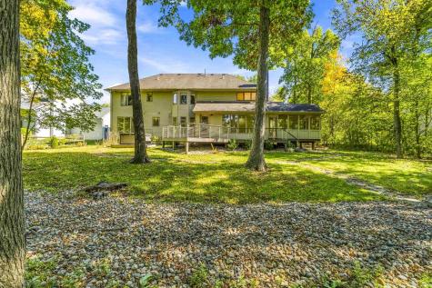 1814 Grey Birch Road Fort Wayne IN 46814