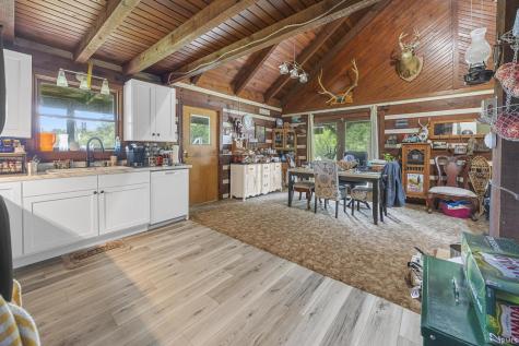 9010 E 450 N Road Dubois IN 47527