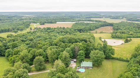 9010 E 450 N Road Dubois IN 47527
