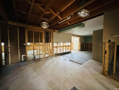 4031 Hedwig Drive Fort Wayne IN 46815