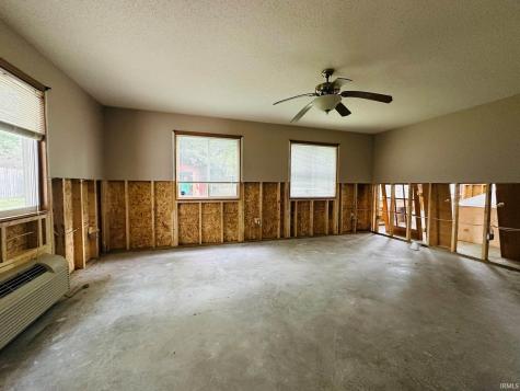 4031 Hedwig Drive Fort Wayne IN 46815