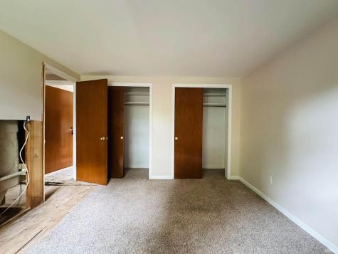 4031 Hedwig Drive Fort Wayne IN 46815