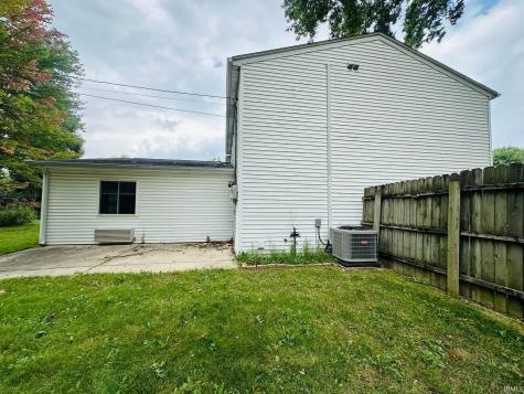4031 Hedwig Drive Fort Wayne IN 46815