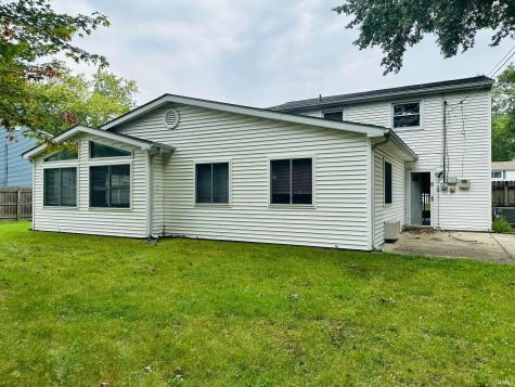 4031 Hedwig Drive Fort Wayne IN 46815