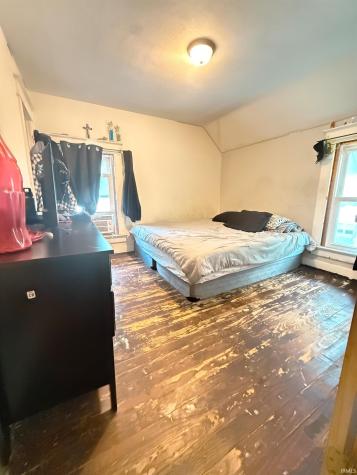2947 Weisser Park Avenue Fort Wayne IN 46806