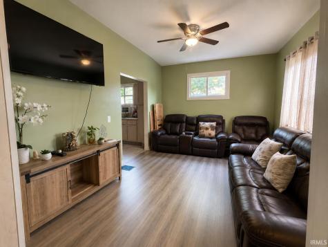2947 Weisser Park Avenue Fort Wayne IN 46806