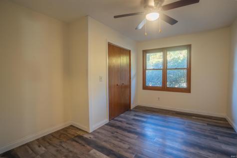 6723 N 575 W Winamac IN 46996