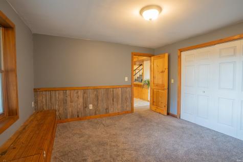 6723 N 575 W Winamac IN 46996