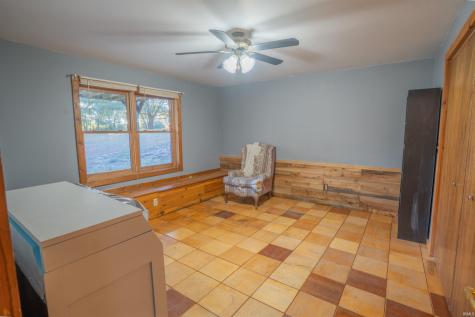 6723 N 575 W Winamac IN 46996