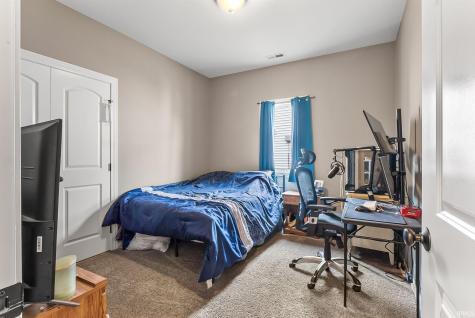 16811 Hatstick Court Fort Wayne IN 46845