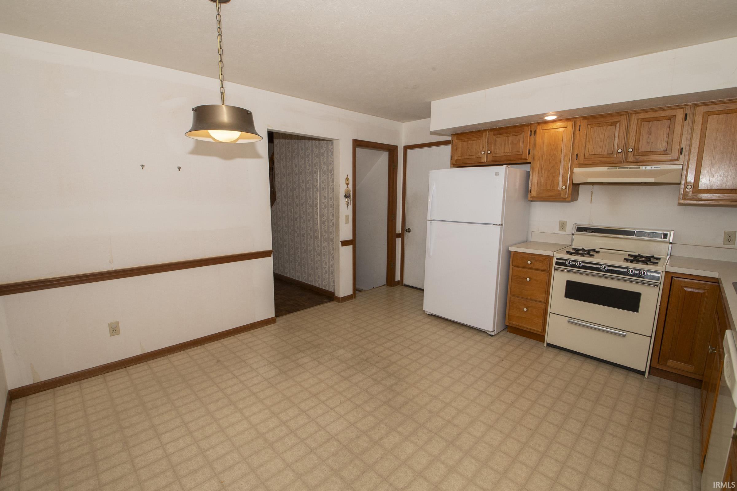 59322 Teaberry Court Elkhart IN 46517