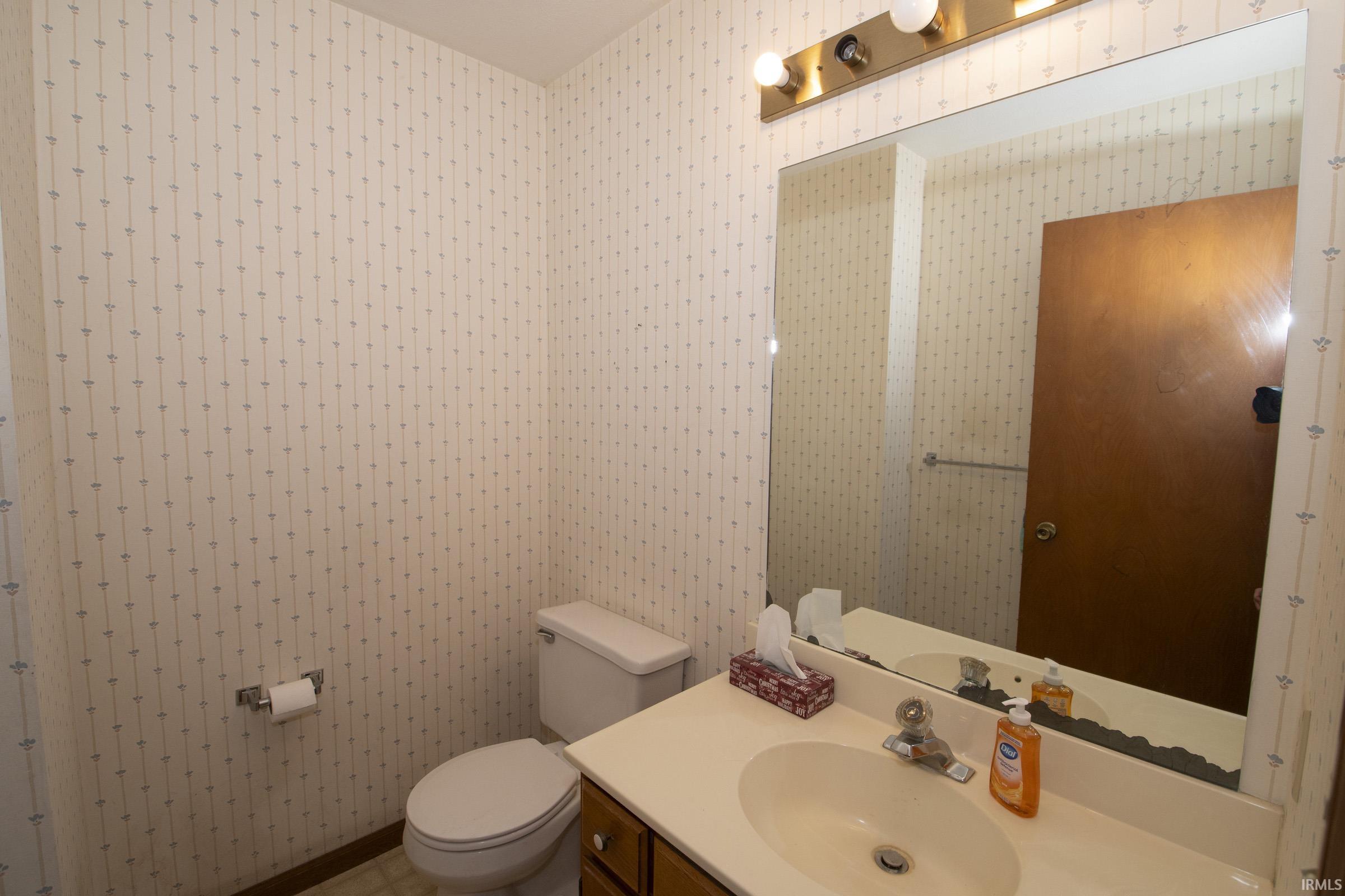 59322 Teaberry Court Elkhart IN 46517
