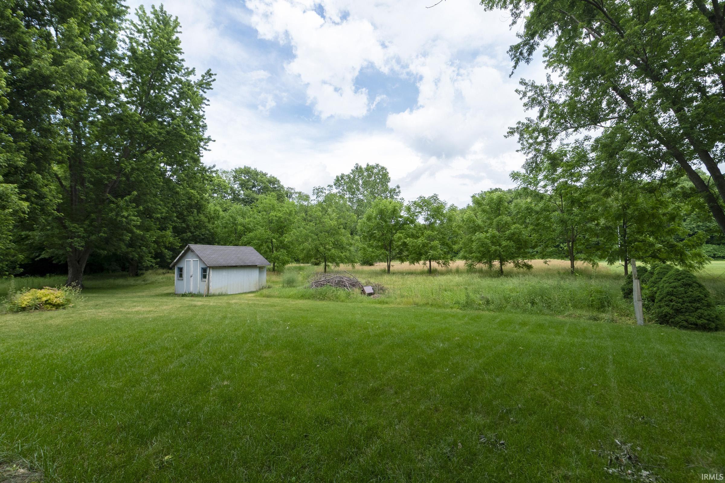 59322 Teaberry Court Elkhart IN 46517