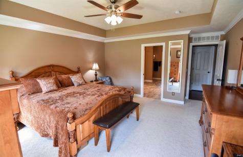 8700 Wynnfield Drive Evansville IN 47725