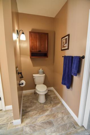 8700 Wynnfield Drive Evansville IN 47725