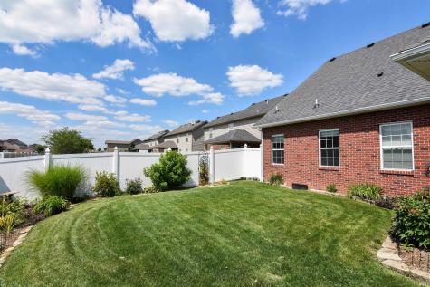 8700 Wynnfield Drive Evansville IN 47725