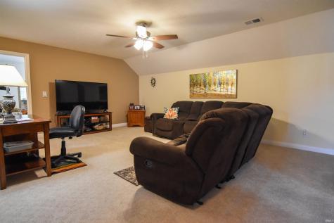 8700 Wynnfield Drive Evansville IN 47725