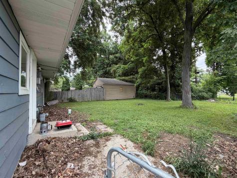 4837 Calumet Avenue Fort Wayne IN 46806