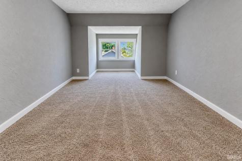 631 W 8th Street Mount Vernon IN 47620