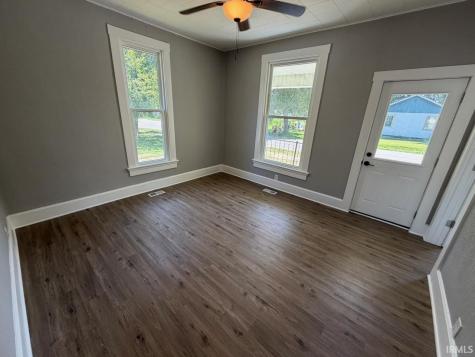631 W 8th Street Mount Vernon IN 47620