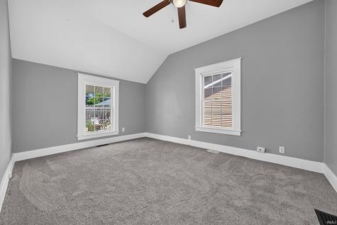 718 W Nelson Street Marion IN 46952