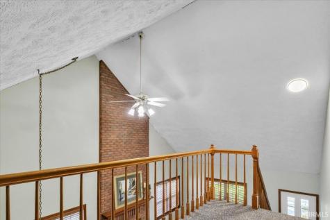 1524 Lark Lane Mount Vernon IN 47620