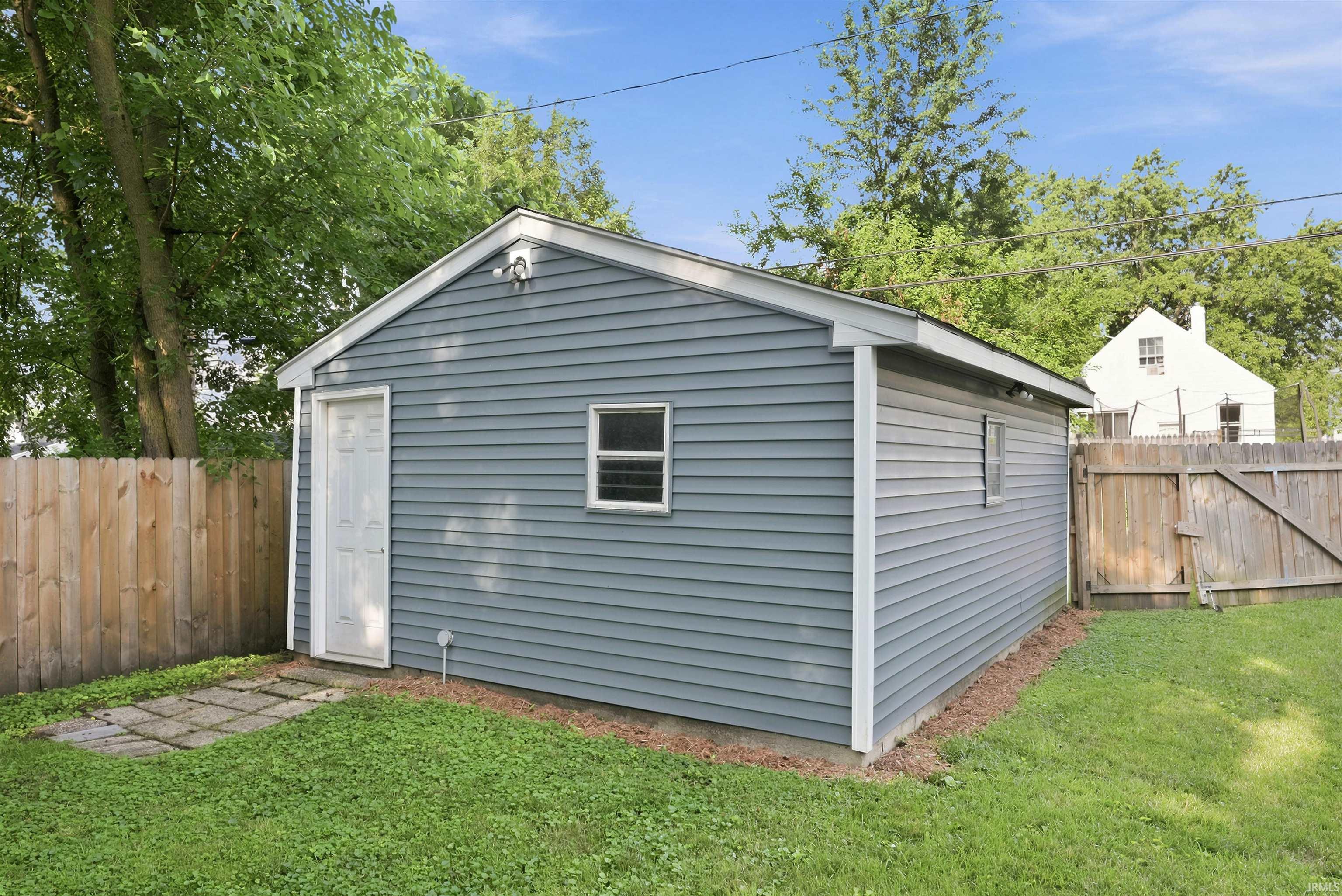 605 S Sheridan Street South Bend IN 46619