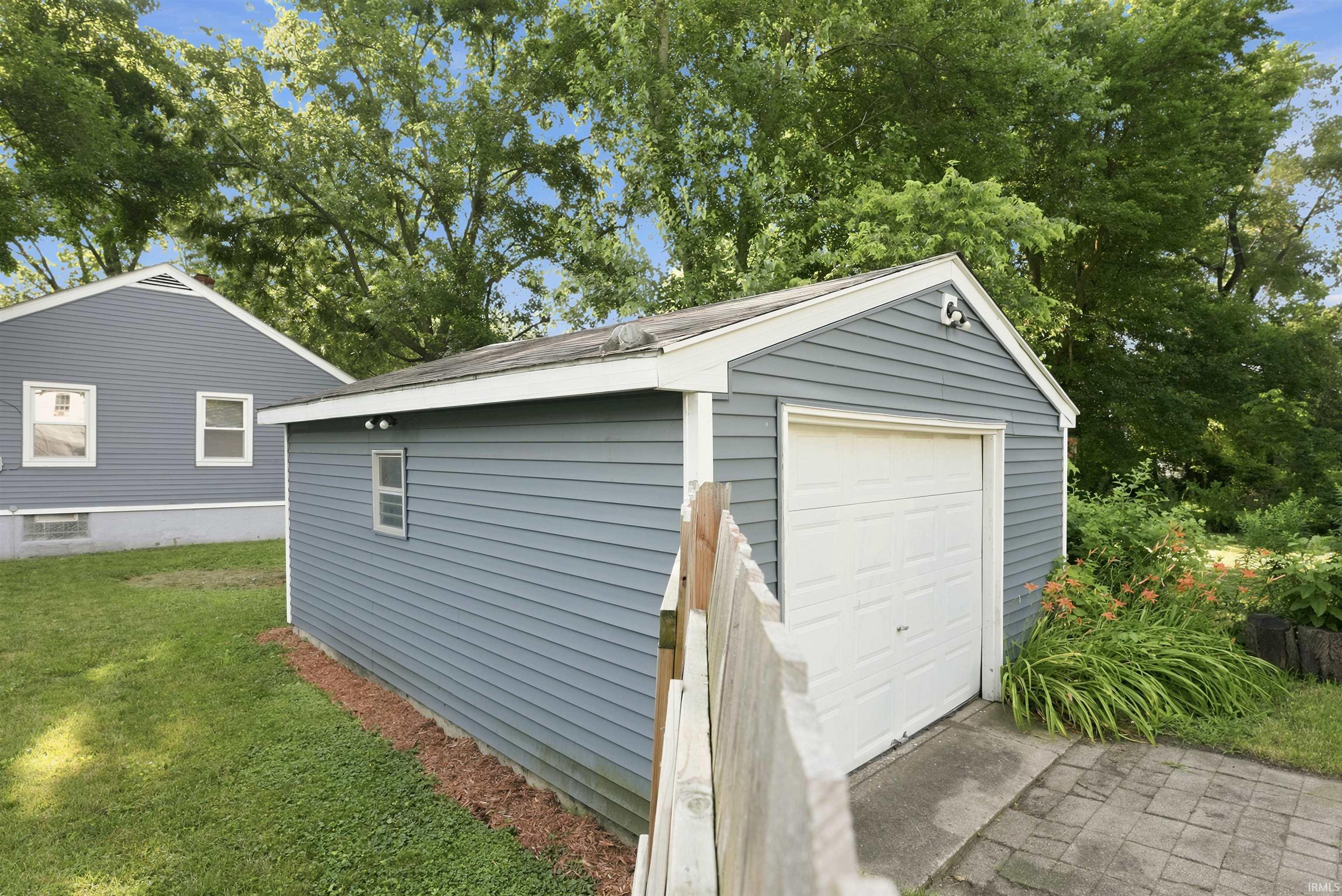 605 S Sheridan Street South Bend IN 46619