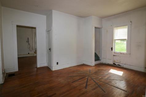 1008 W Elm Street Hartford City IN 47348