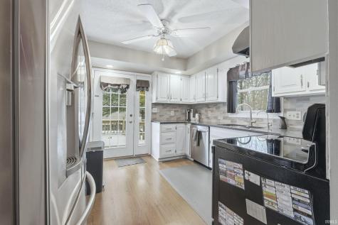 1588 Country Homes Drive Ligonier IN 46767