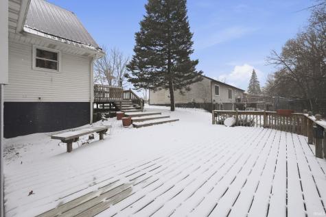 1588 Country Homes Drive Ligonier IN 46767