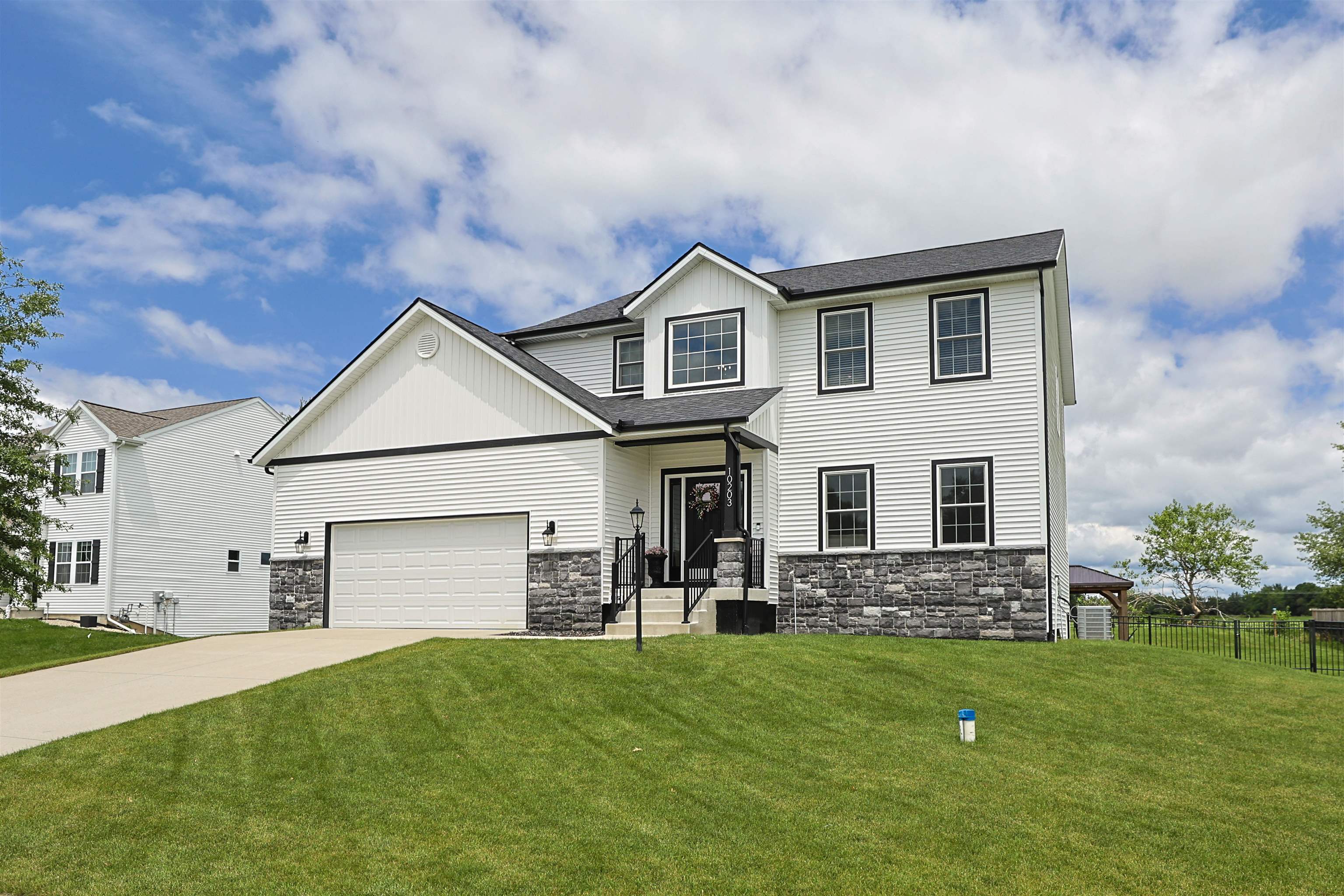 10203 Roszalka Court Granger IN 46530