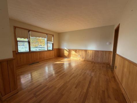 7265 Walls Road Worthington IN 47471
