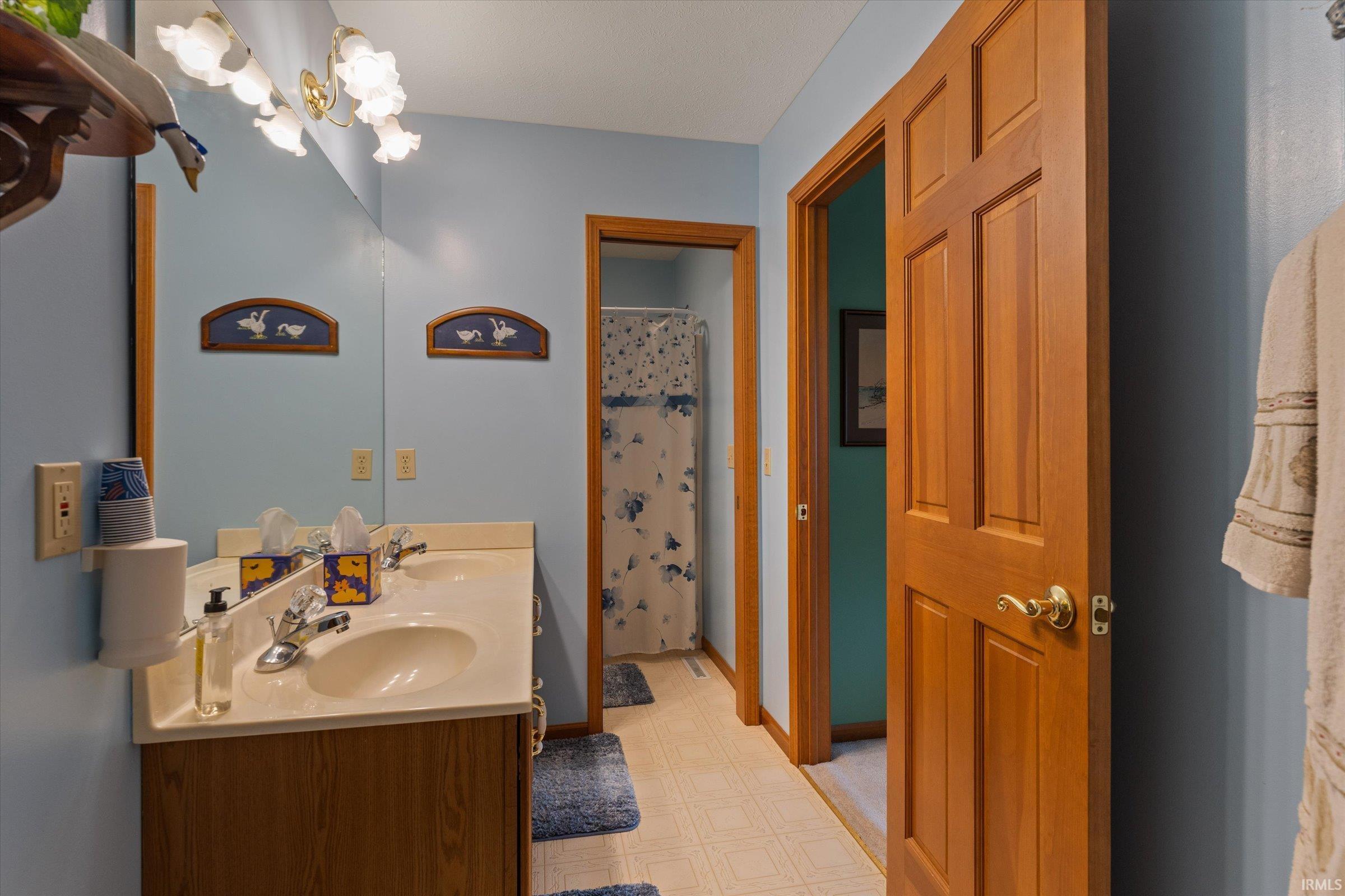 53450 Quince Road South Bend IN 46628