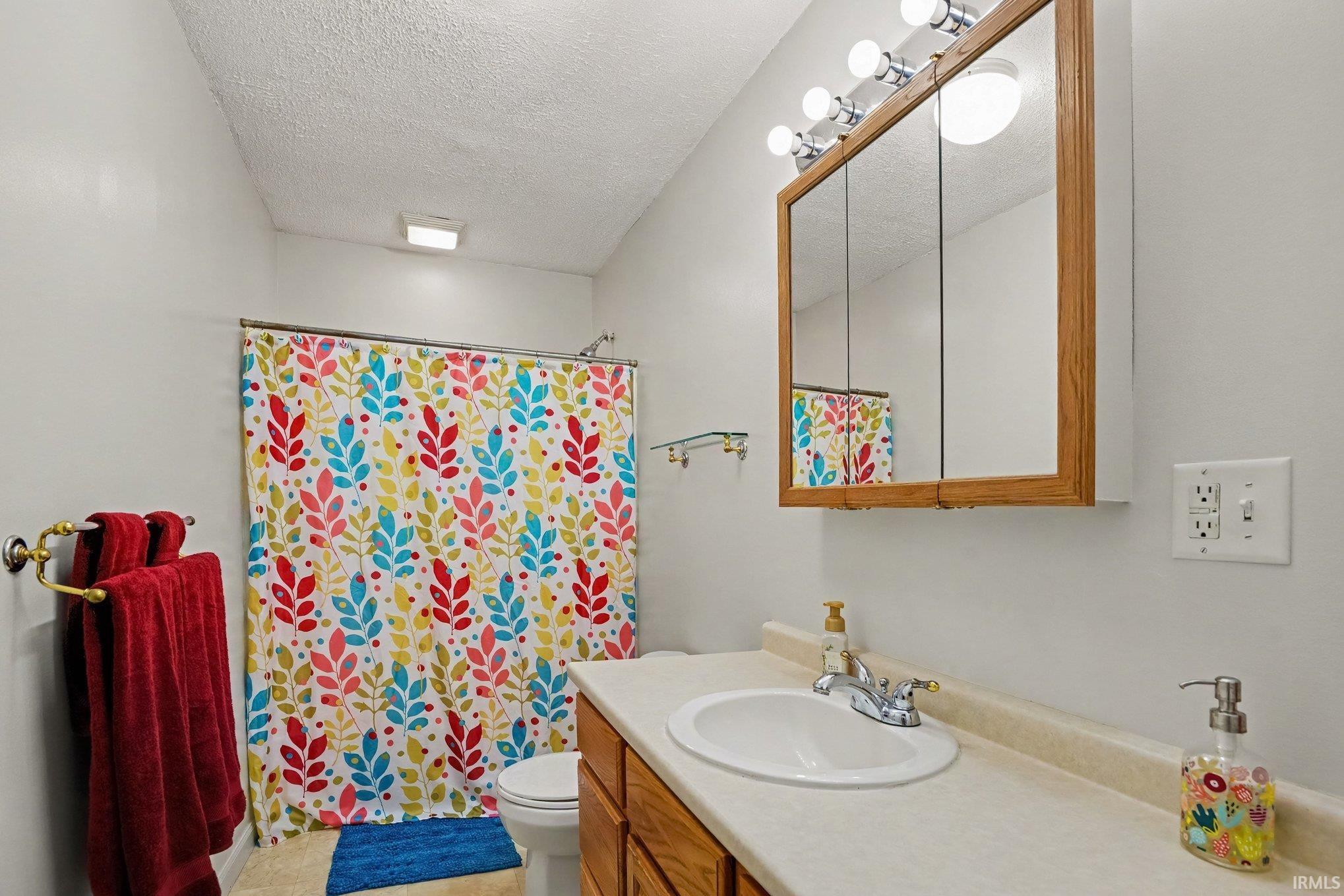 54672 Harmony Lane Elkhart IN 46514