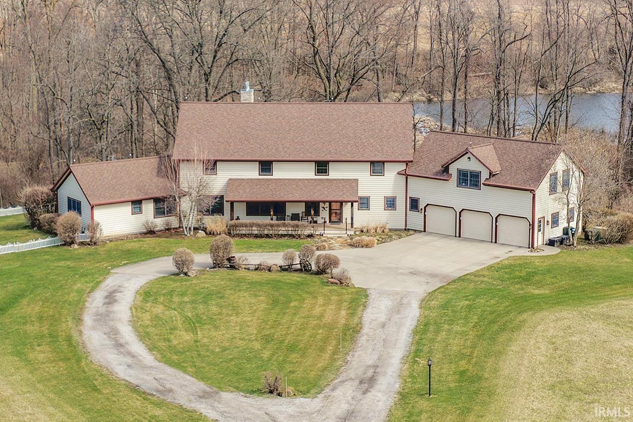 17901 County Road 112 Bristol IN 46507