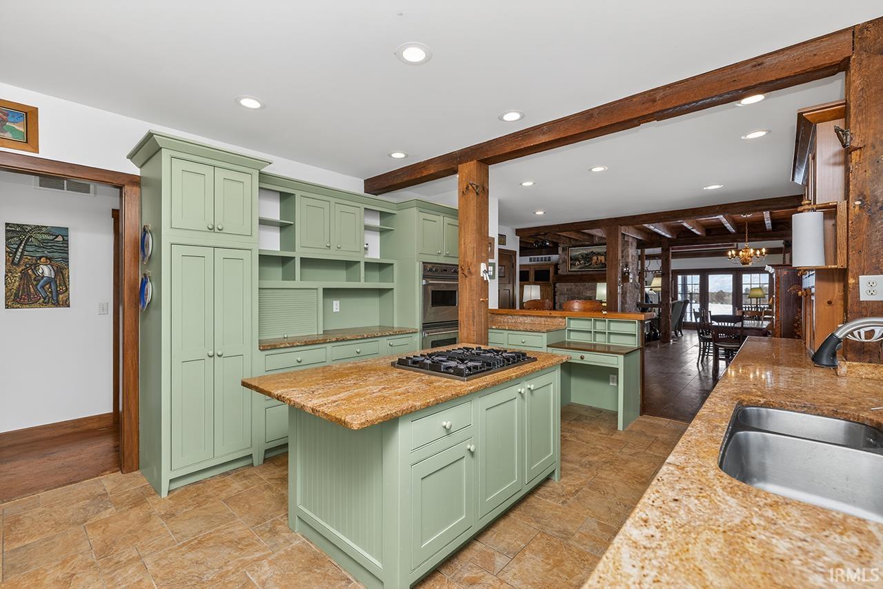 17901 County Road 112 Bristol IN 46507