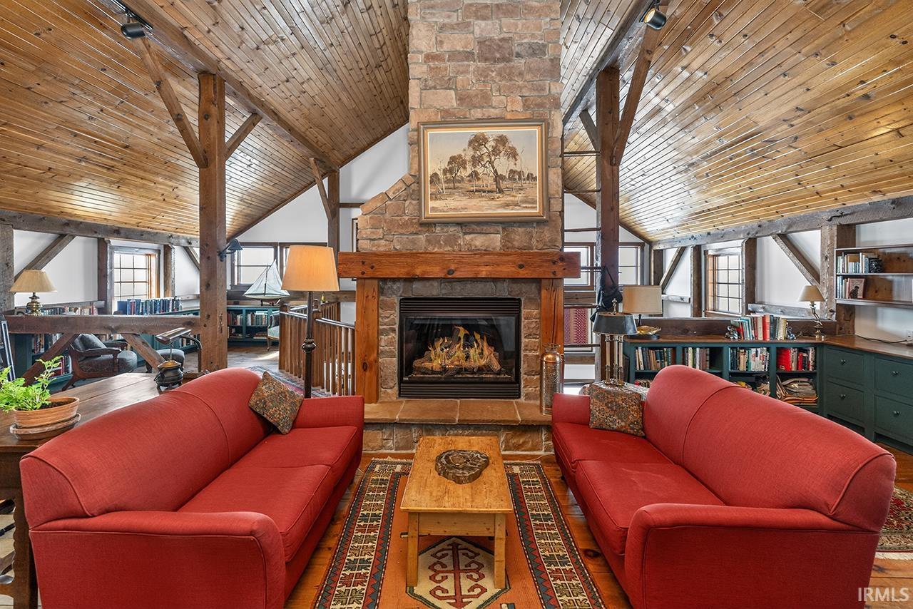 17901 County Road 112 Bristol IN 46507
