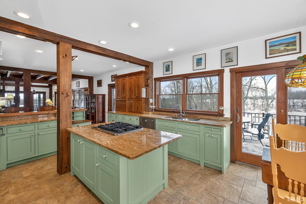 17901 County Road 112 Bristol IN 46507