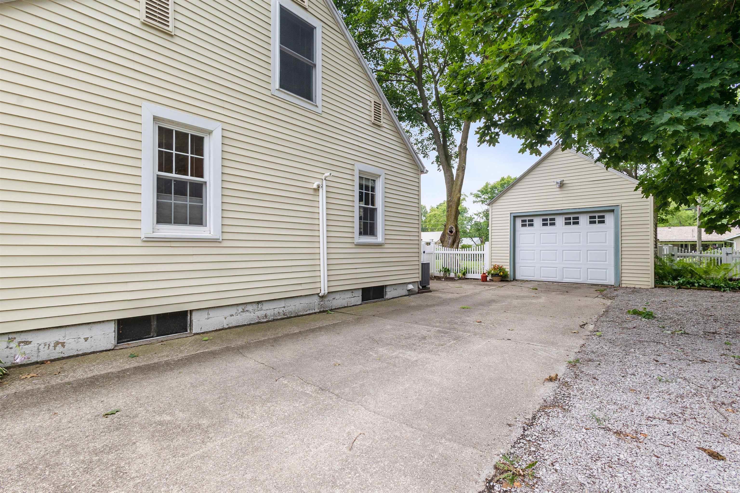 413 S Riverside Boulevard Goshen IN 46526