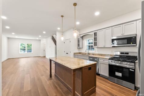 1222 Swinney Avenue Fort Wayne IN 46802
