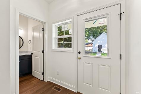 1222 Swinney Avenue Fort Wayne IN 46802