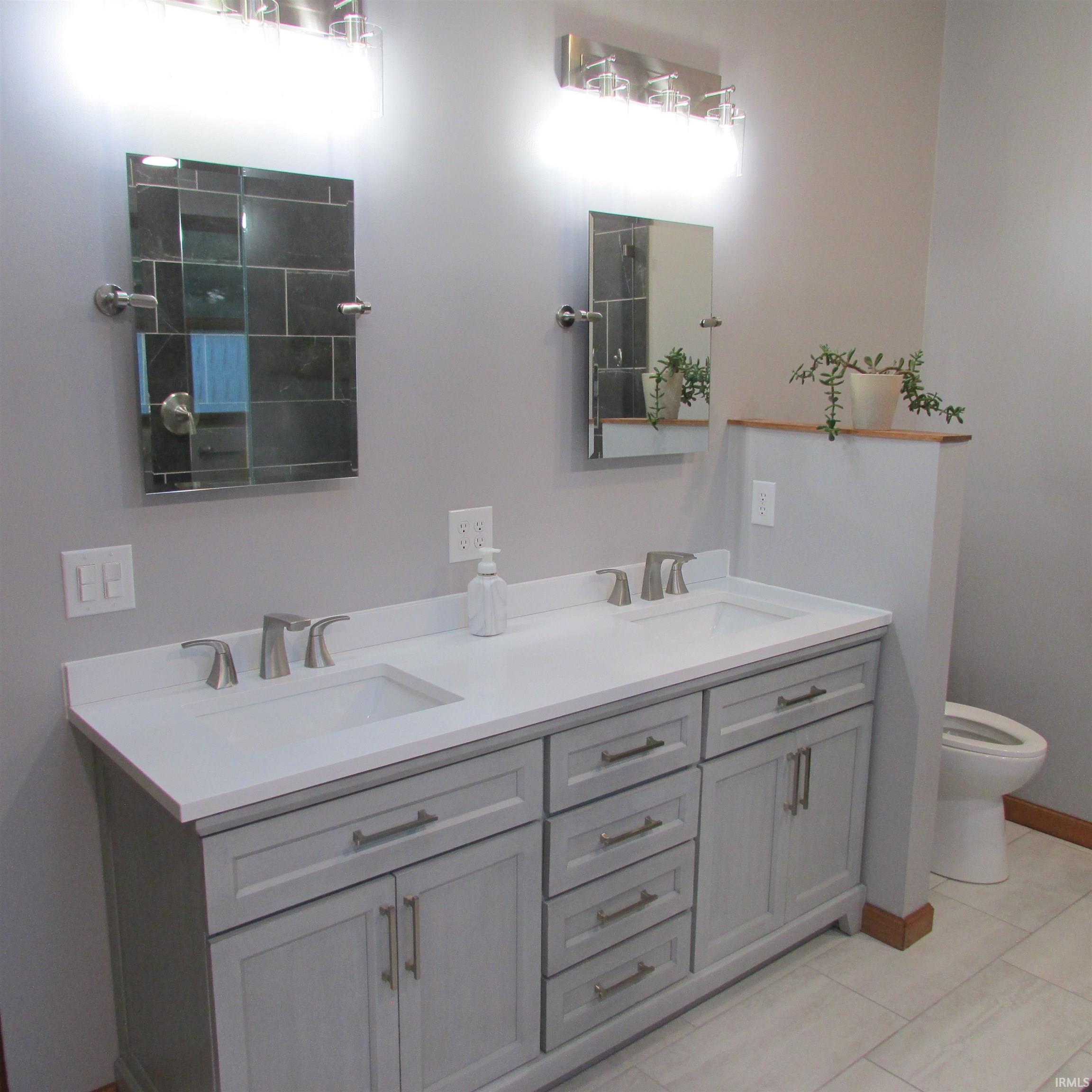 10069 Briargate Court Granger IN 46530