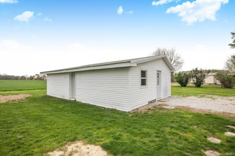 174 S 950 E Greentown IN 46936