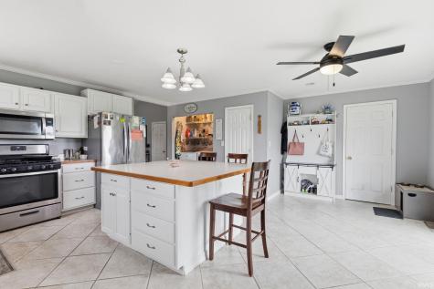 174 S 950 E Greentown IN 46936
