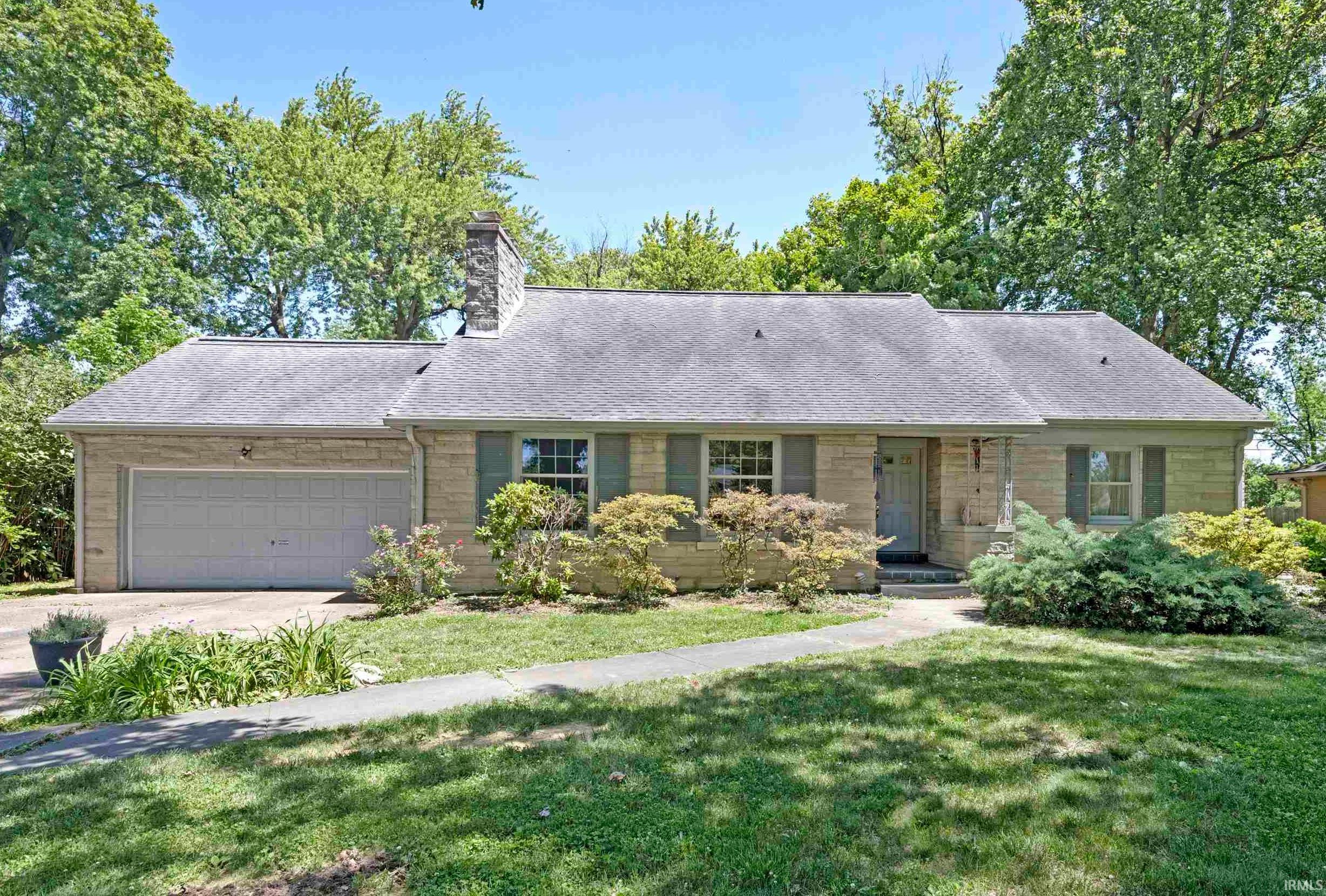 800 Plaza Drive Evansville IN 47715
