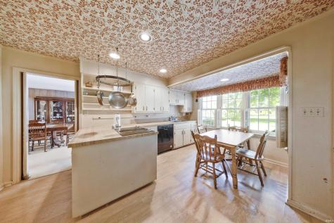 800 Plaza Drive Evansville IN 47715