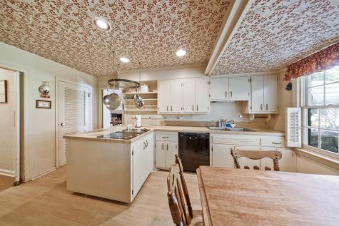 800 Plaza Drive Evansville IN 47715